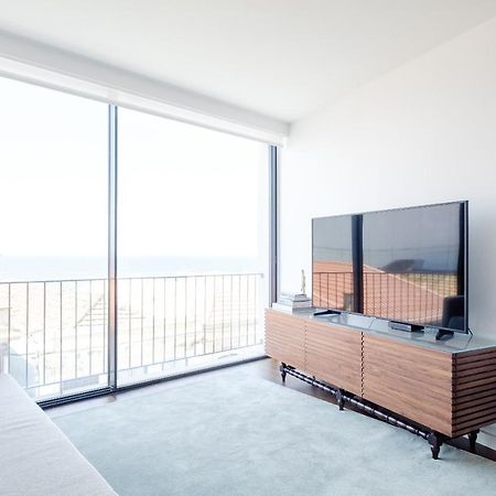 Boutique Rentals- Bliss By The Sea Apt- Ocean Views In Foz Beach Порту Екстер'єр фото